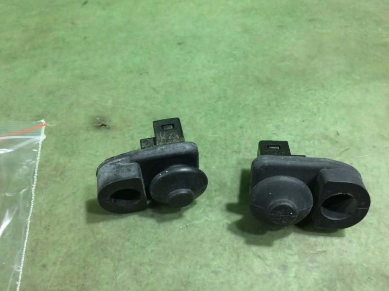 Датчик открытия двери SUBARU Impreza GG 83331AE001 контрактная