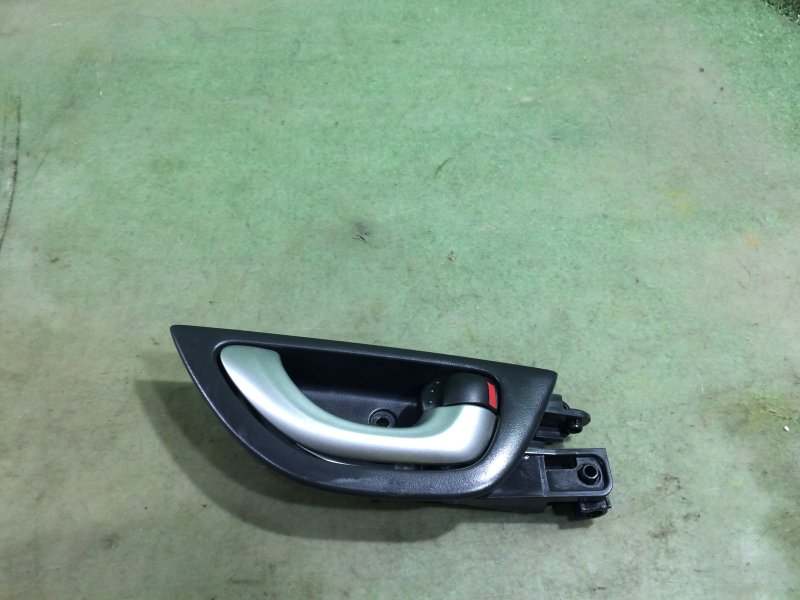 Ручка двери внутренняя передняя правая Honda Fit Shuttle 2013 GG7 L15A 72120-TF0-J11ZA контрактная