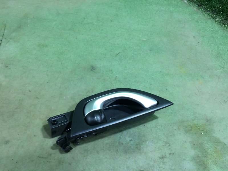 Ручка двери внутренняя передняя правая Fit Shuttle 2013 GG7 L15A