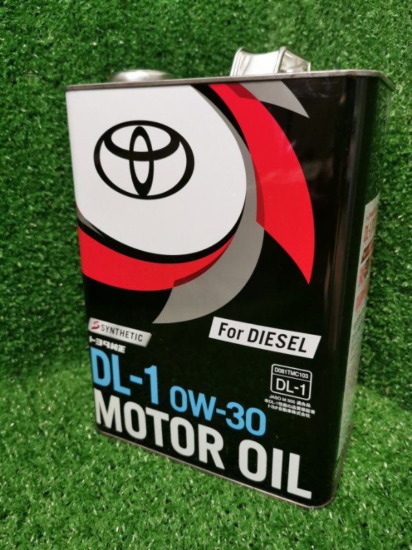Масло моторное TOYOTA 0W30 DL-1 08883-02905 новая