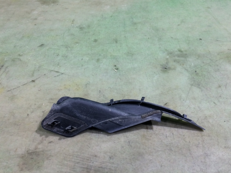 Уголок жабо левый Subaru Impreza GH2 EL154
