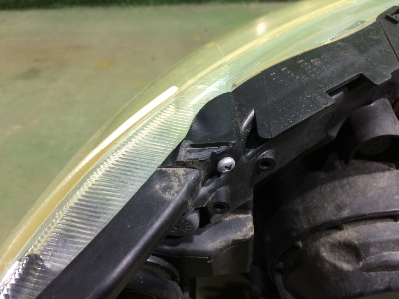 Фара ксеноновая левая Impreza XV 2010 GH2 EL154