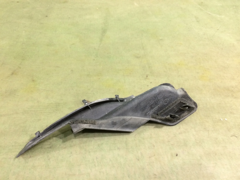 Уголок жабо правый Subaru Impreza XV GH3 EL154