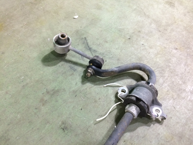 Стабилизатор поперечной устойчивости задний Impreza 2011 GH7 EJ203 Стабилизатор поперечной устойчивости задний Impreza 2011 GH7 EJ203