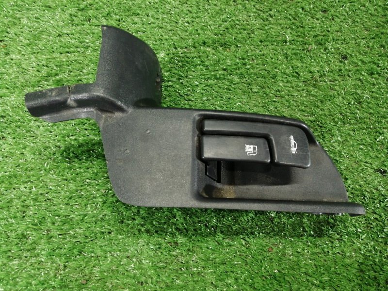 Ручка открывания багажника Toyota Chaser 2000 JZX100 1JZ-GE 64640-22250-C0 контрактная