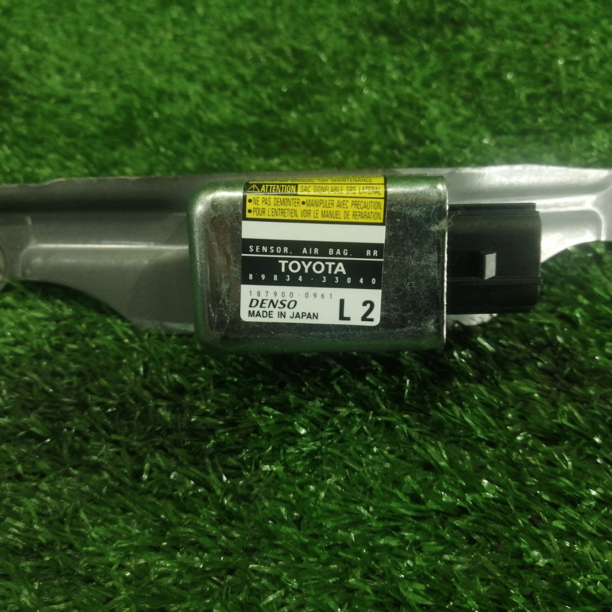 Запчасть датчик удара airbag задний левый Toyota CAMRY 2006 ACV30 2AZ-FE 89834-33040 контрактная Датчик удара AIRBAG задний левый Toyota CAMRY 2006 ACV30 2AZ-FE 89834-33040 контрактная