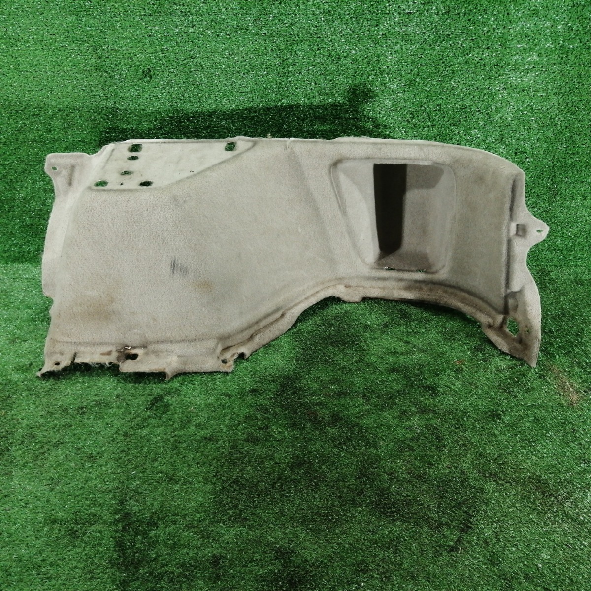 Обшивка багажника задняя правая LEXUS RX300 1999 MCU15 1MZ 64730-48010-A0 контрактная