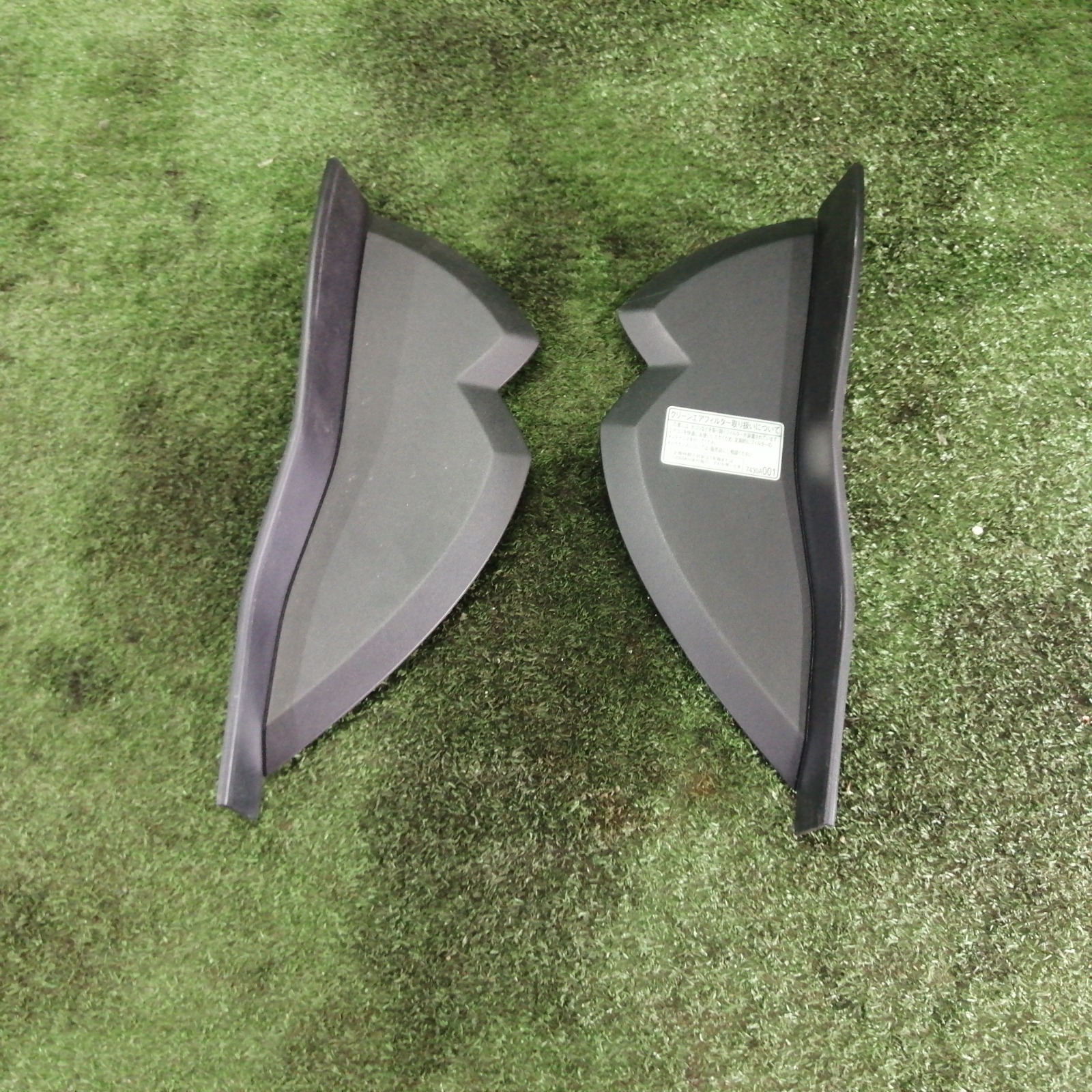 Пластик торпедо MITSUBISHI OUTLANDER 2006 CW5W 4b12 8002A056XA контрактная