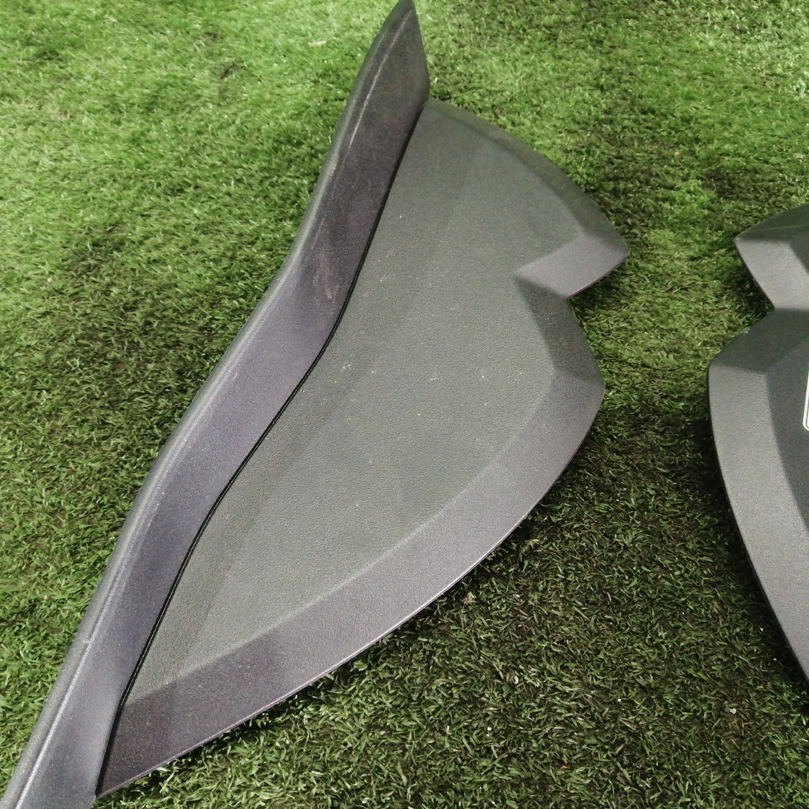 Пластик торпедо MITSUBISHI OUTLANDER CW5W 4b12