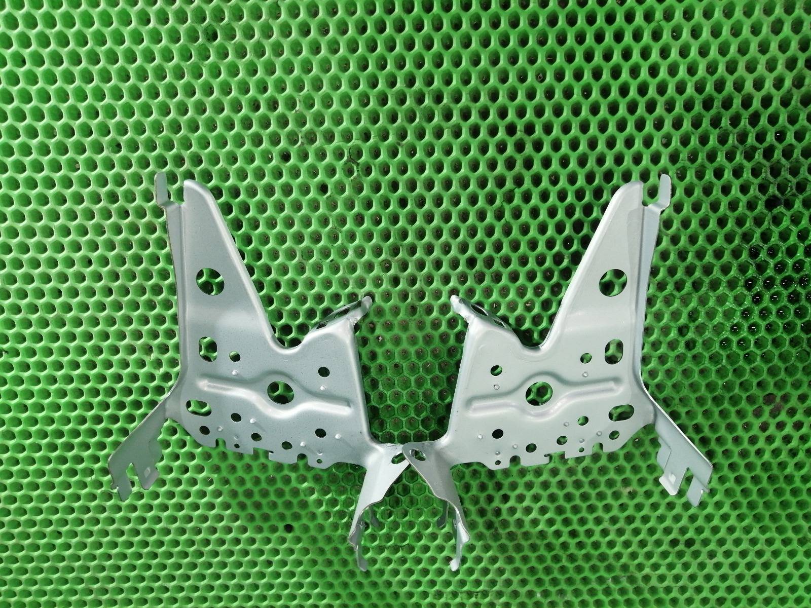 Крепление магнитофона TOYOTA CAMRY 2005 ACV30 2AZ-FE 8621233150 контрактная