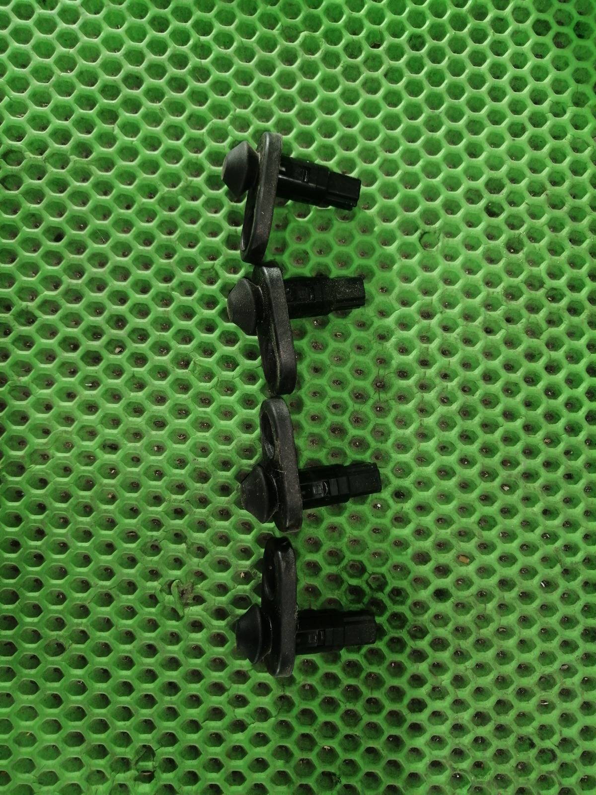 Концевик двери CAMRY 2005 ACV30 2AZ-FE