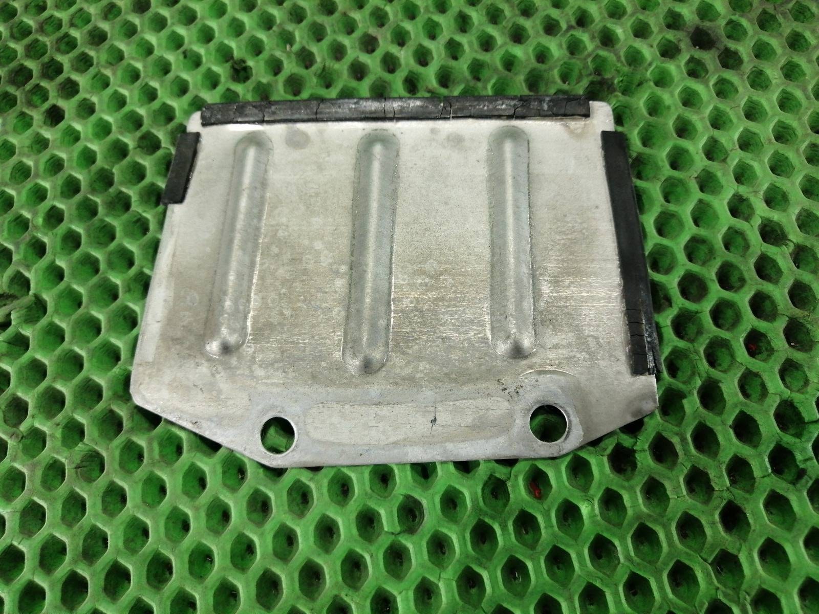 Заглушка маховика Kluger 2004 MCU25 1MZ-FE