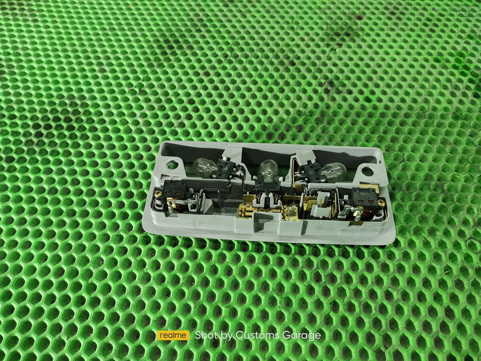 Плафон салона MITSUBISHI AIRTREK CU2W 4G63T