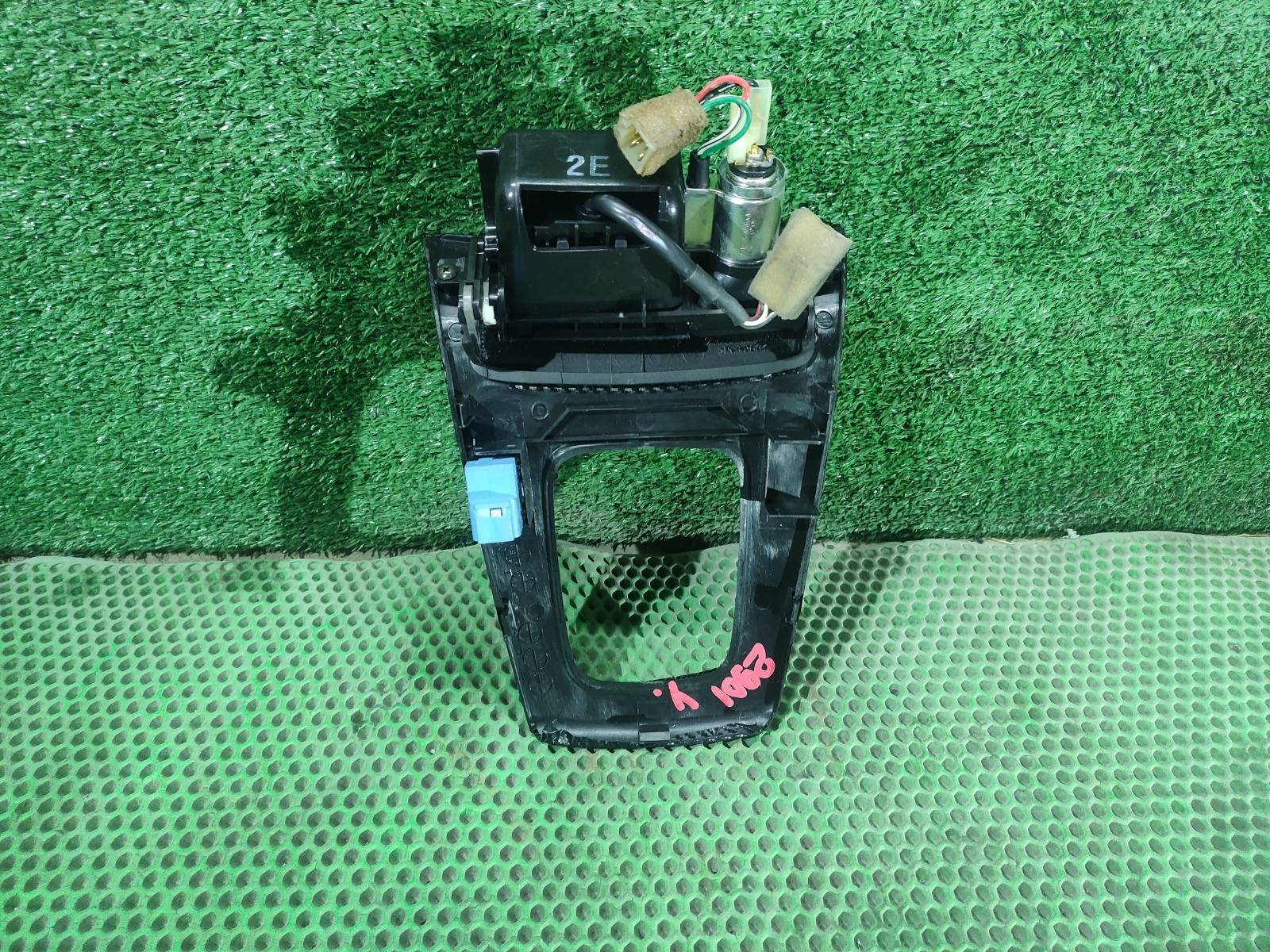 Консоль КПП Forester 2006 SG5 EJ205