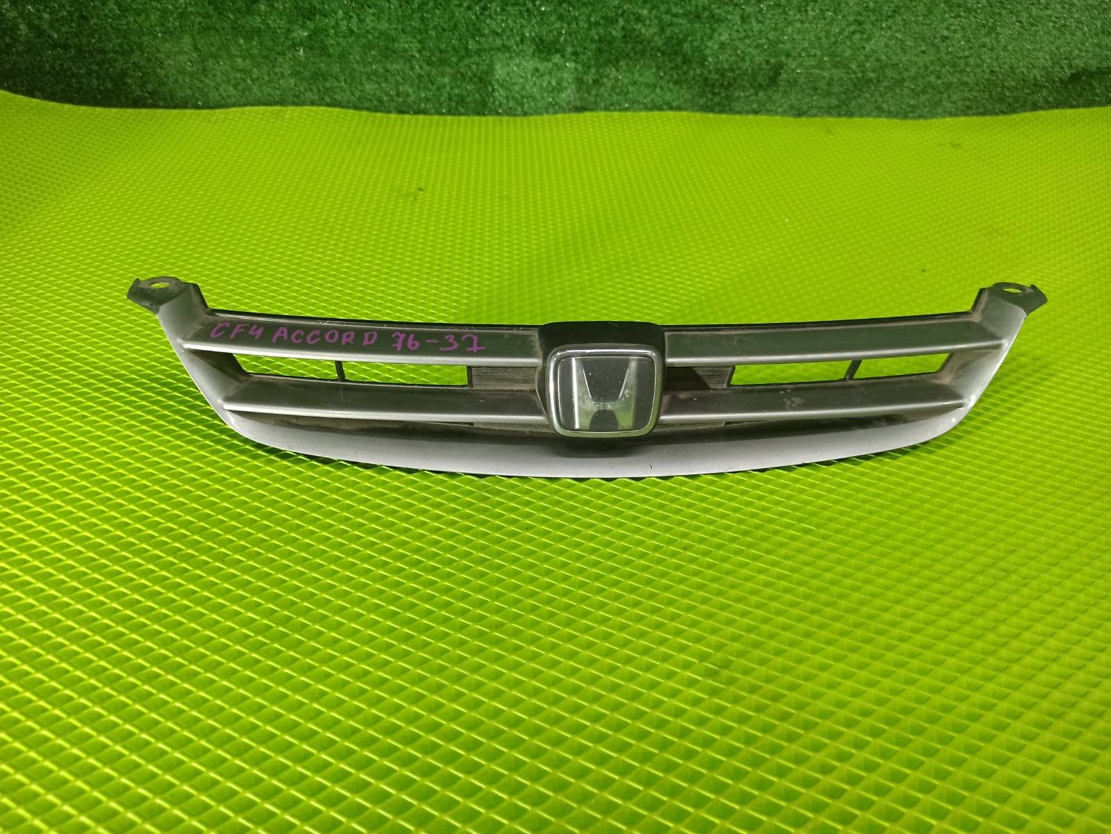 Решетка радиатора HONDA ACCORD 1997 CF7 F20B 71121-S0A-003 контрактная