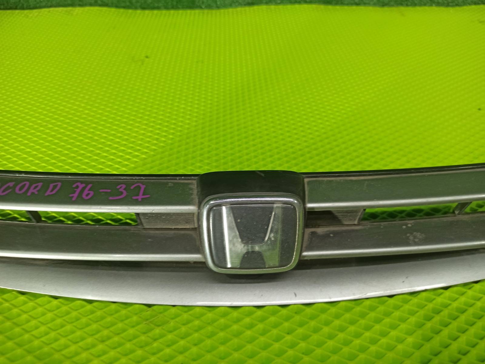 Решетка радиатора HONDA ACCORD CF7 F20B