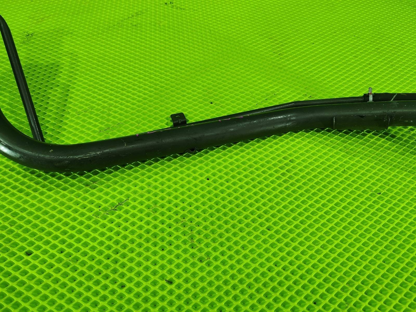 Горловина топливного бака Escudo 2005 TD94W H27A