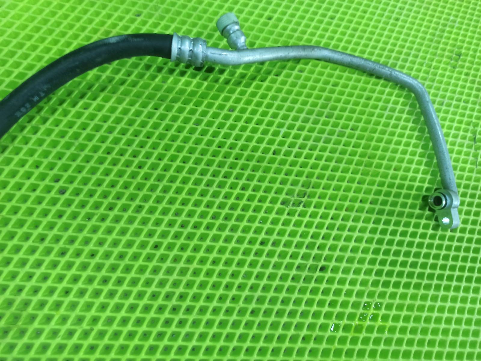 Трубка кондиционера Suzuki Escudo TD94W H27A