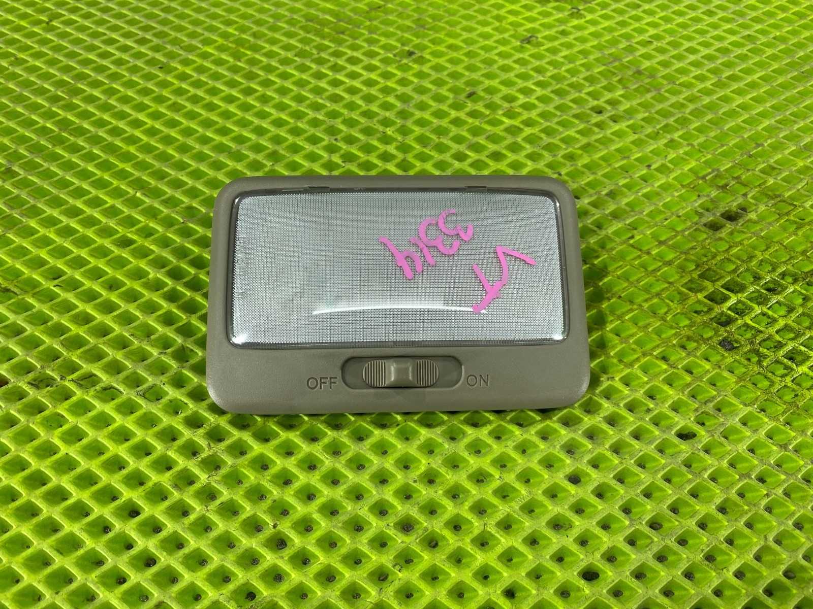 Запчасть плафон салона Honda Odyssey 2001 RA6 F23A 83206-S3N-003ZA контрактная Плафон салона Honda Odyssey 2001 RA6 F23A 83206-S3N-003ZA контрактная