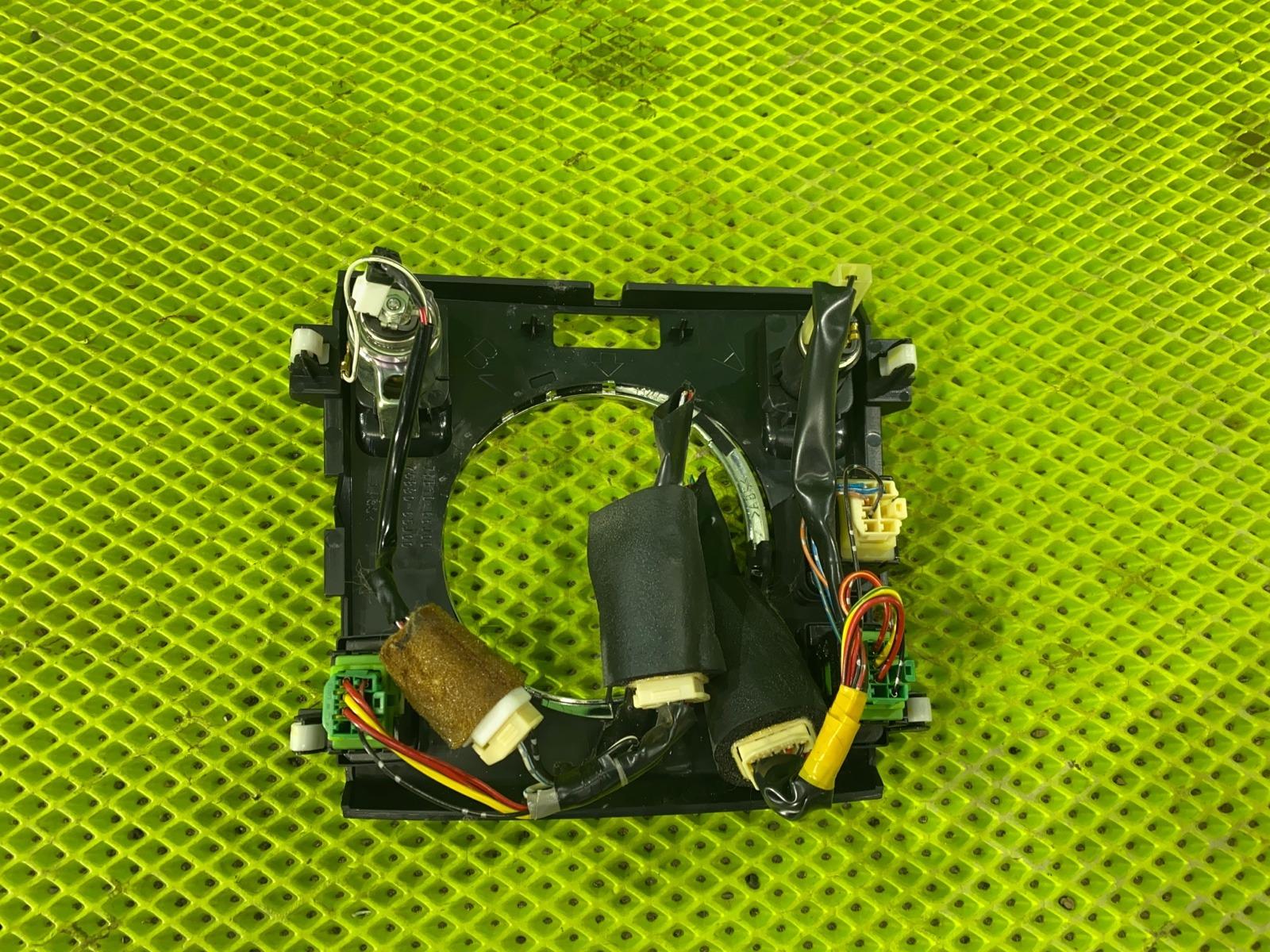 Консоль КПП Escudo 2005 TD94W H27A Консоль КПП Escudo 2005 TD94W H27A