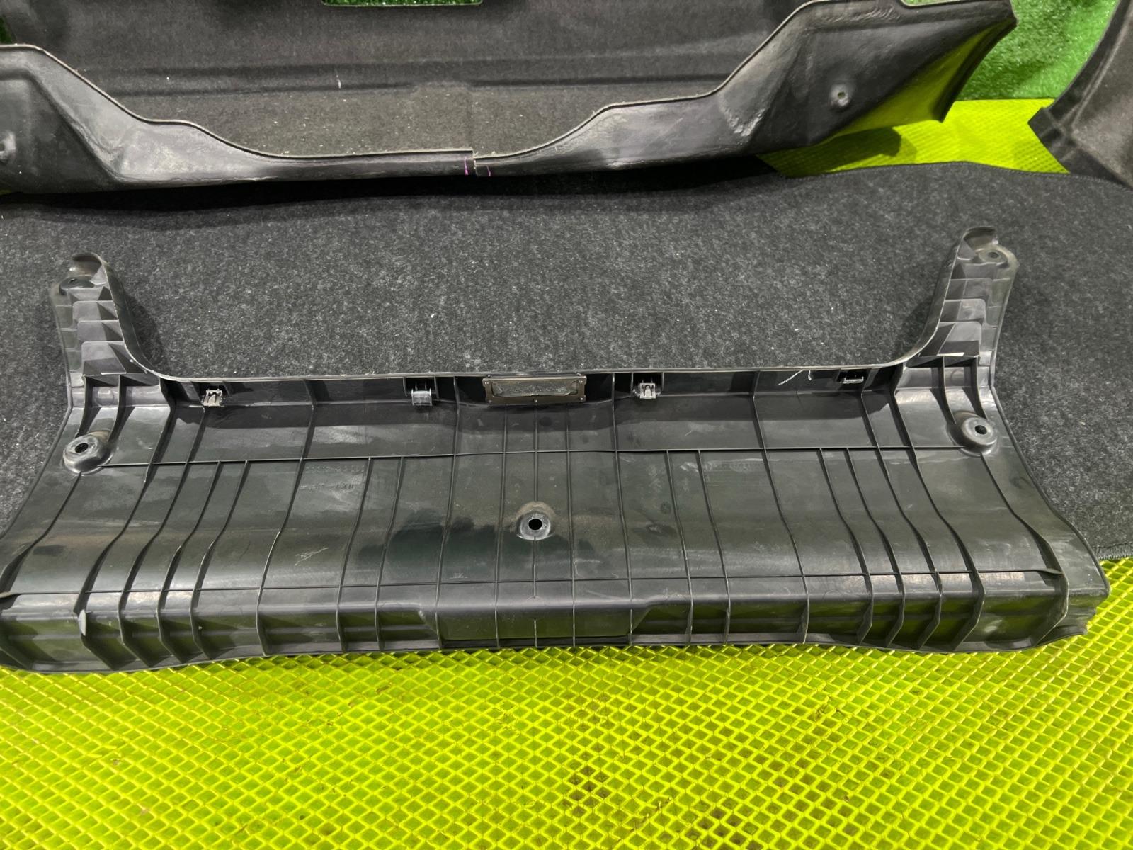Обшивка багажника Chaser 1999 GX100 1G-FE BEAMS