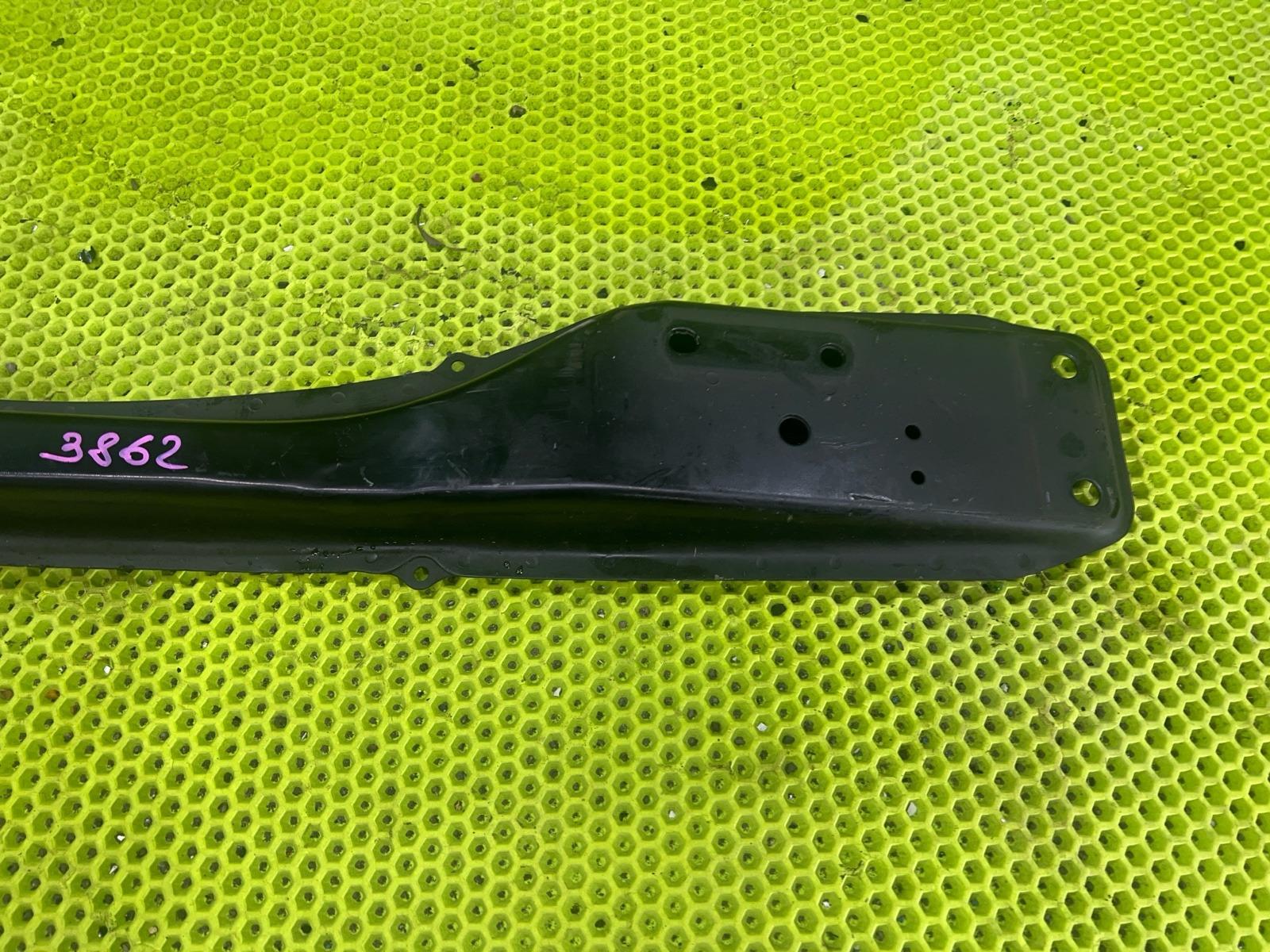 Балка продольная под ДВС Toyota Wish ZNE10 1ZZ-FE