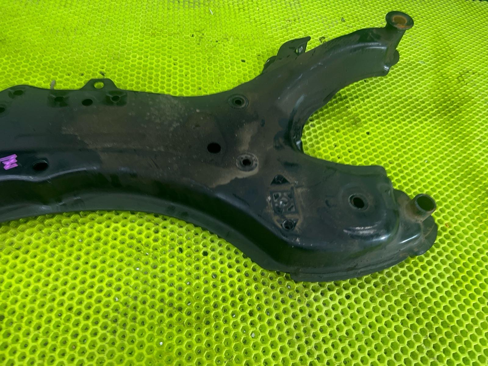 Балка под ДВС Wish 2008 ZNE10 1ZZ-FE Балка под ДВС Wish 2008 ZNE10 1ZZ-FE