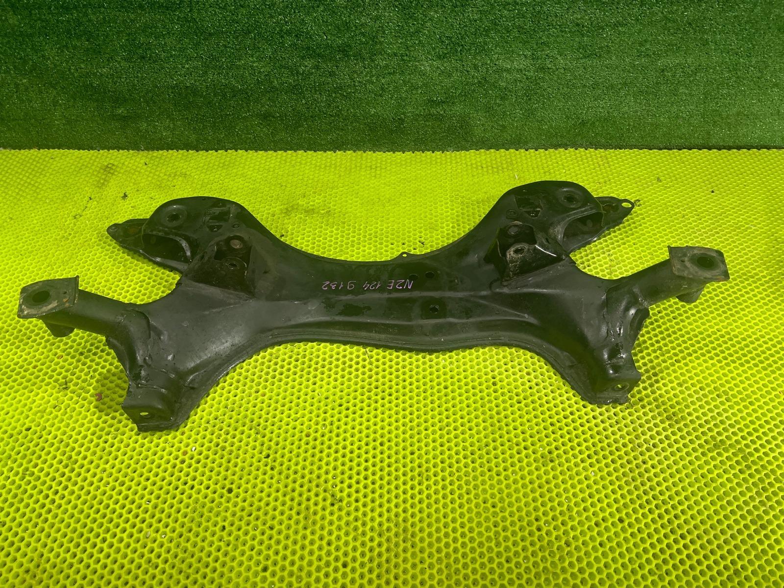 Балка под ДВС Corolla Runx 2003 NZE124 1NZ-FE