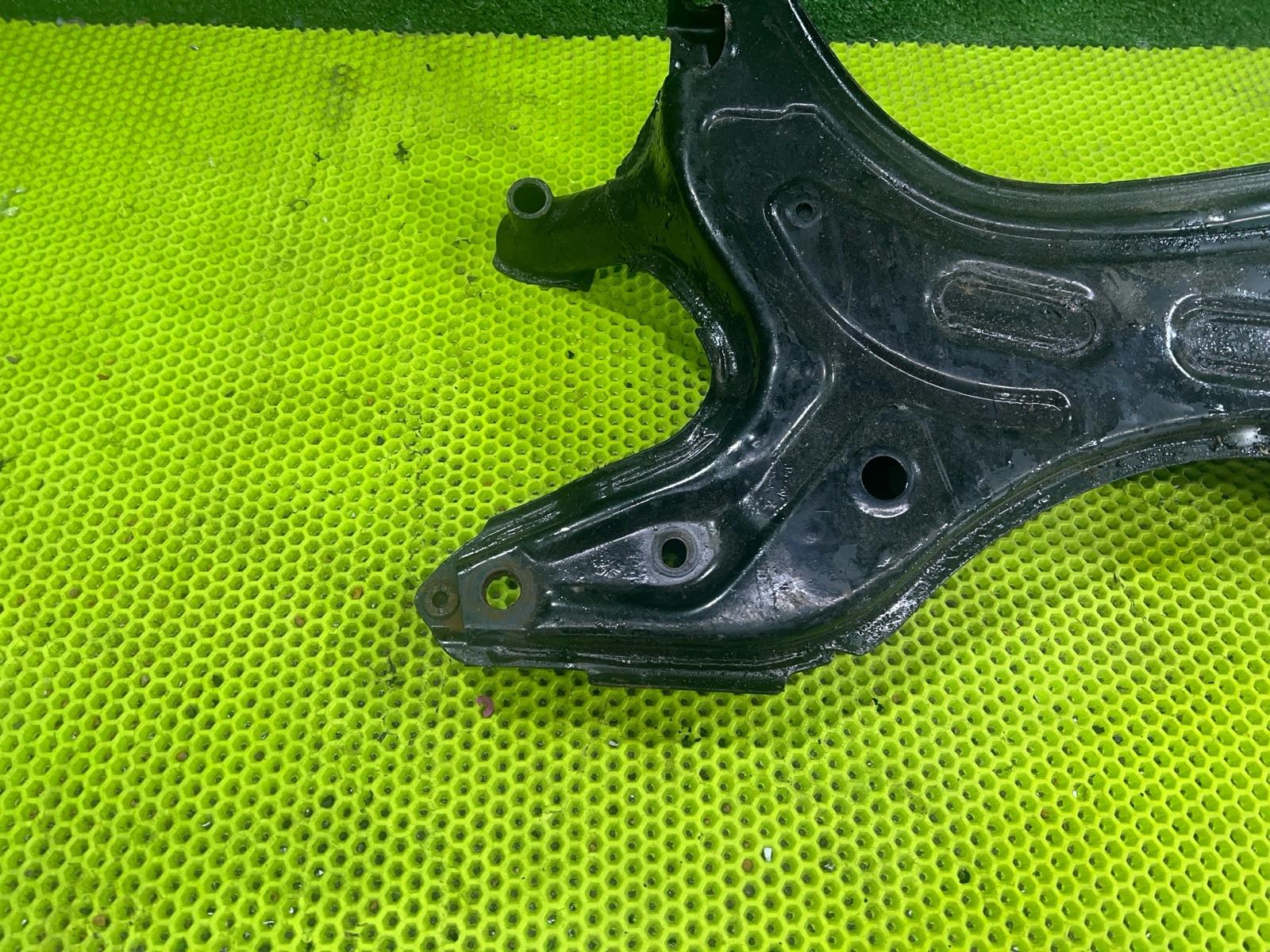 Балка под ДВС Corolla Runx 2003 NZE124 1NZ-FE