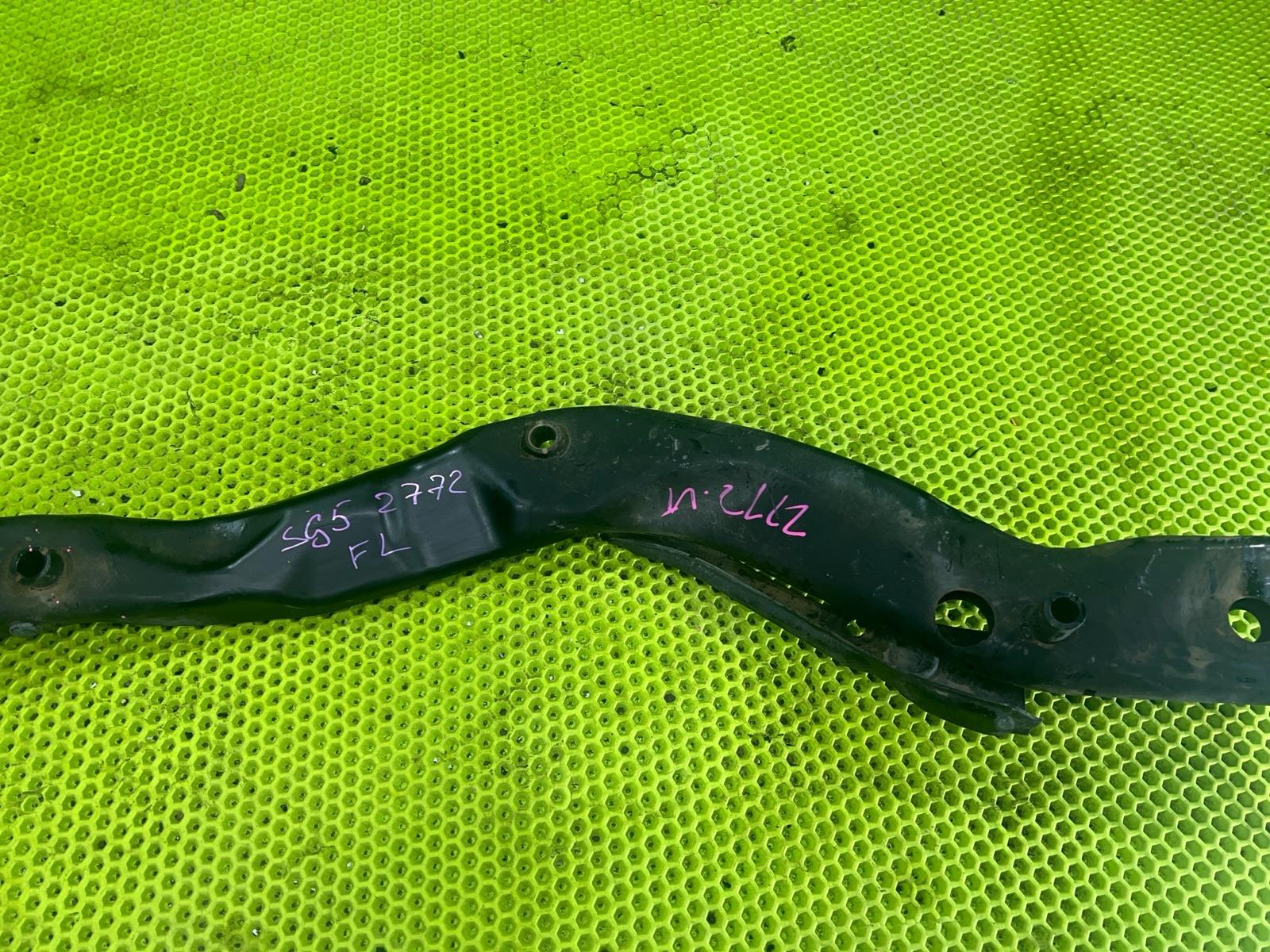 Балка подвески передняя левая Forester 2002 SG5 EJ205