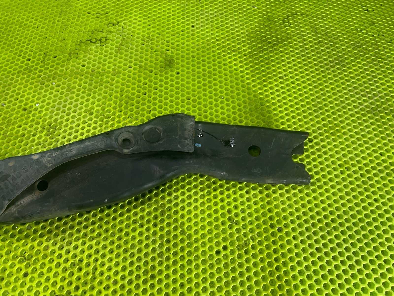 Балка подвески передняя левая Forester 2002 SG5 EJ205