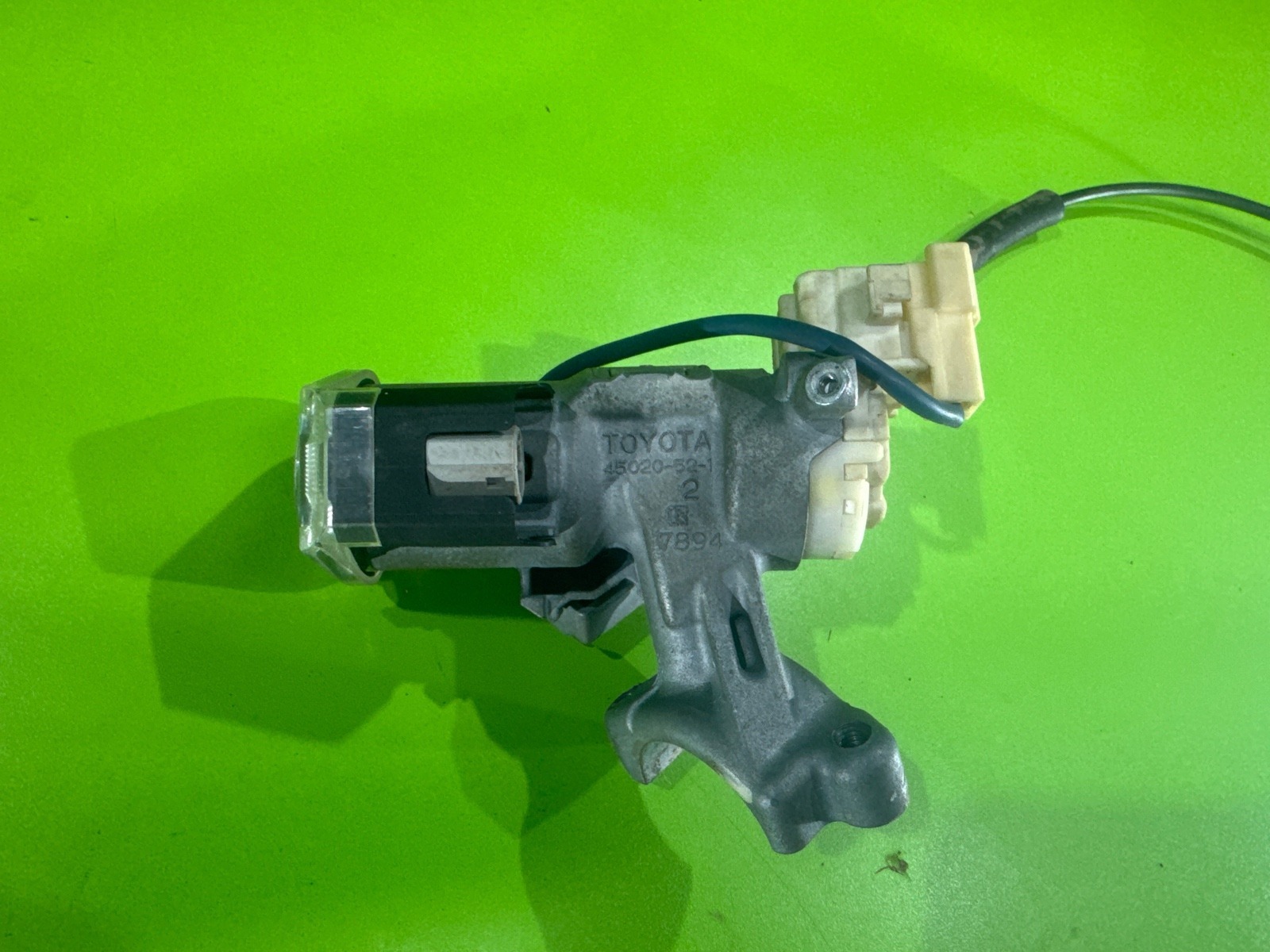 Комплект личинок и замка зажигания Corolla Runx 2003 NZE124 1NZ-FE