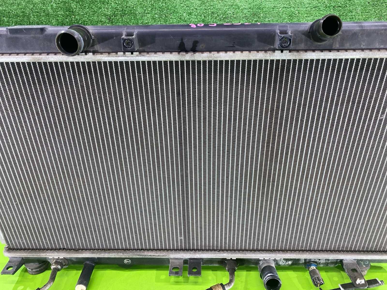 Радиатор охлаждения двигателя Honda Freed GB3 L15A