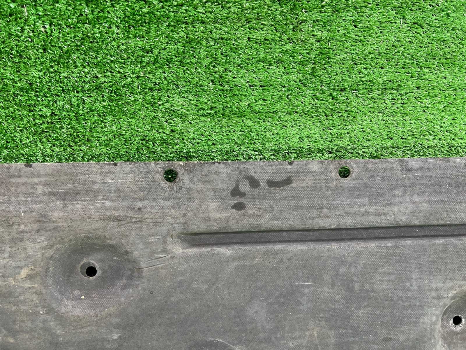 Защита днища кузова левая 320i 2006 E90 N46B20B