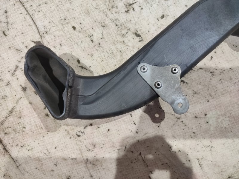 Воздуховод Патриот 2013 3163 51432A