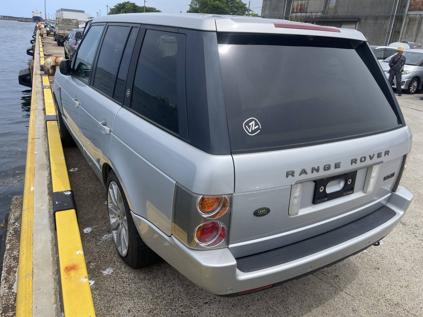 Лючок бензобака RANGE ROVER 2004 L322 M62B44