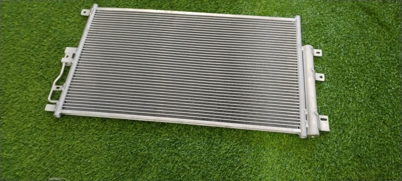 Радиатор кондиционера Jolion