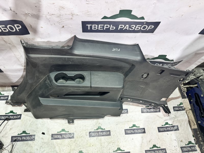 Обшивка багажника Honda Pilot 2008-2011 2 3.5 84610szaa020 Б/У