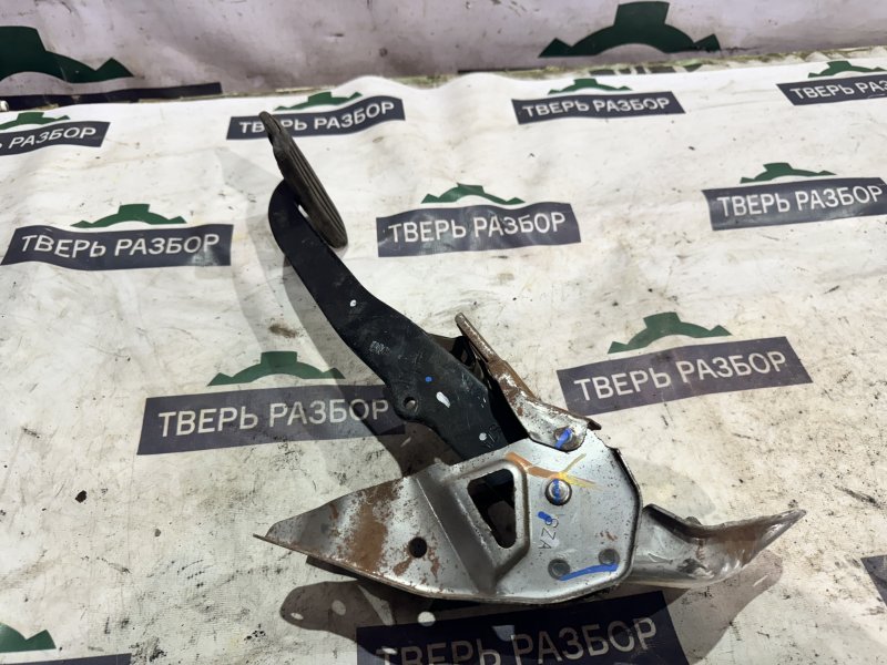 Педаль тормоза Pilot 2008-2015 2 Педаль тормоза Pilot 2008-2015 2