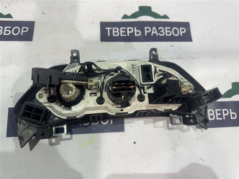 Блок управления климат-контролем Chevrolet Aveo T250