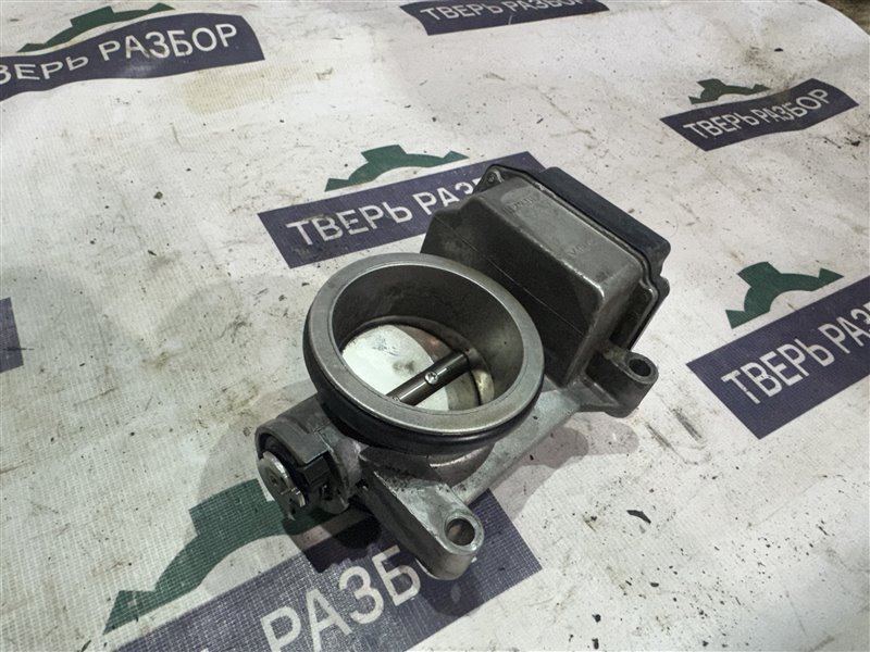 Запчасть дроссельная заслонка Renault logan 1 K4M 8200063652 Б/У Дроссельная заслонка Renault logan 1 K4M 8200063652 Б/У