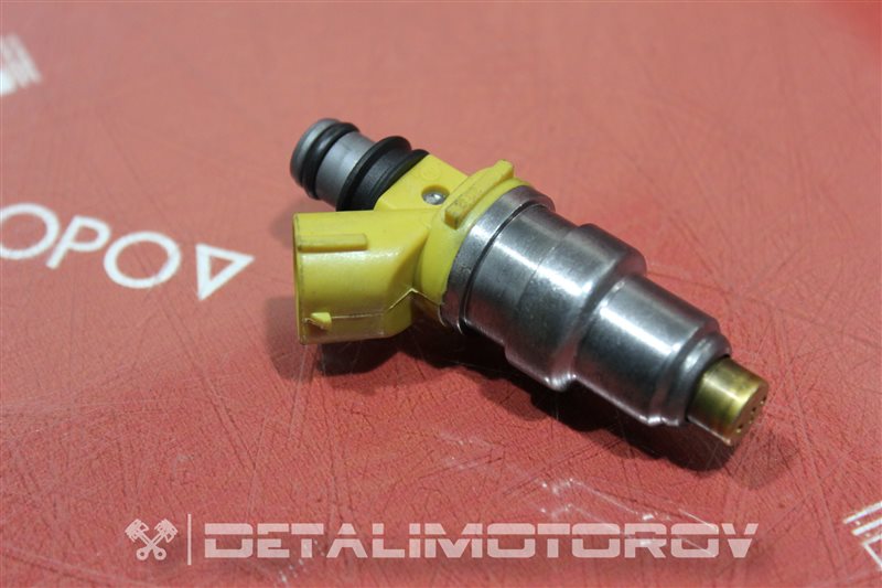 Форсунка Toyota Carina 5A-FE Форсунка Toyota Carina 5A-FE