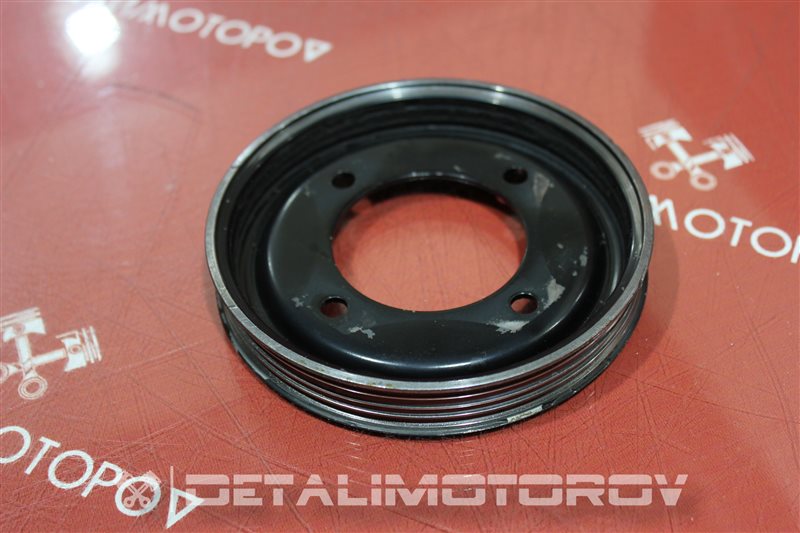 Шкив помпы Mazda 323 FP-DE Шкив помпы Mazda 323 FP-DE