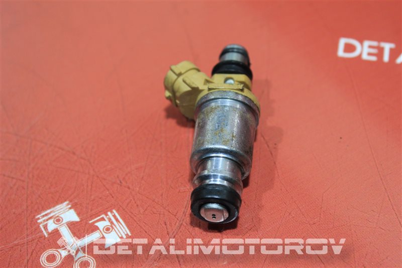 Форсунка Toyota Carina 5A-FE Форсунка Toyota Carina 5A-FE