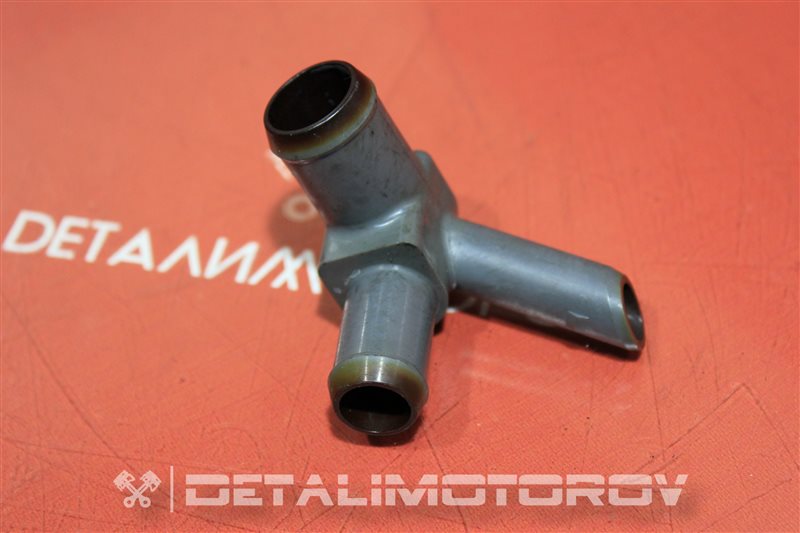 Тройник Subaru Legacy EJ20Y Тройник Subaru Legacy EJ20Y