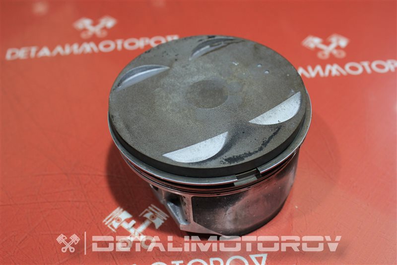 Поршень Subaru Legacy EJ20Y Поршень Subaru Legacy EJ20Y