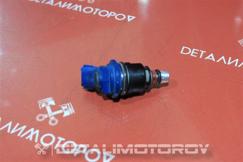 Форсунка Subaru Legacy EJ20Y Форсунка Subaru Legacy EJ20Y