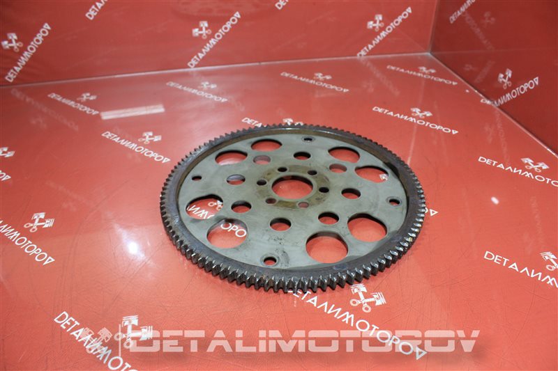 Маховик Nissan Ad QG18DE Маховик Nissan Ad QG18DE