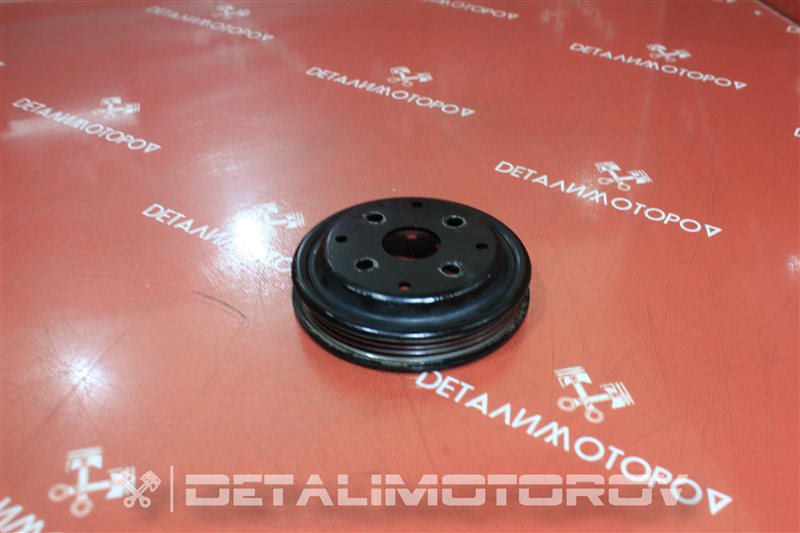 Шкив помпы Nissan Ad QG18DE Шкив помпы Nissan Ad QG18DE