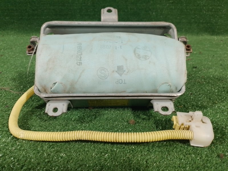 Запчасть подушка безопасности пассажира передняя левая Toyota Corolla 2005 ZZE124 1ZZ-FE контрактная Подушка безопасности пассажира передняя левая Toyota Corolla 2005 ZZE124 1ZZ-FE контрактная